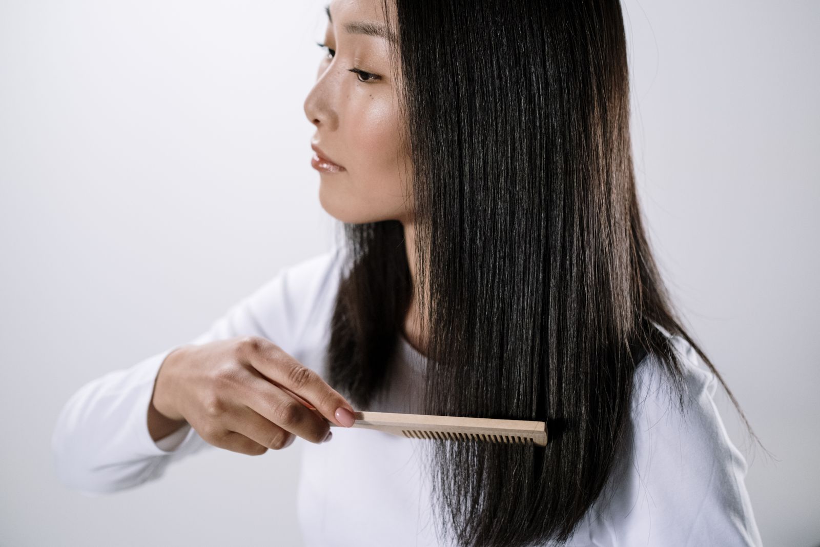 泡パックの成否は、お風呂に入る前のブラッシングと、そのあとの予洗いでだいたい決まります